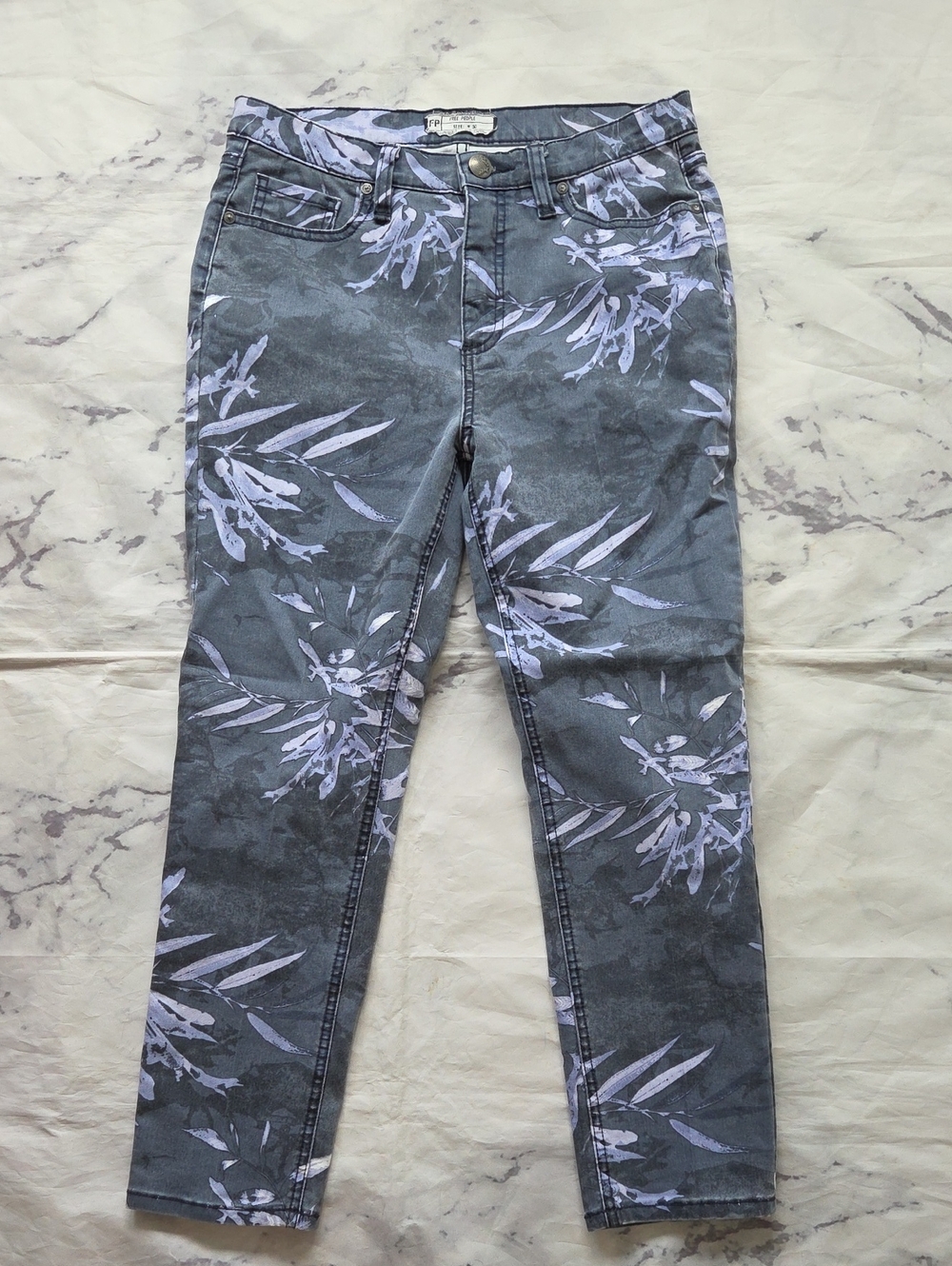Free People Leaf/ Floral Print Skinny Jeans